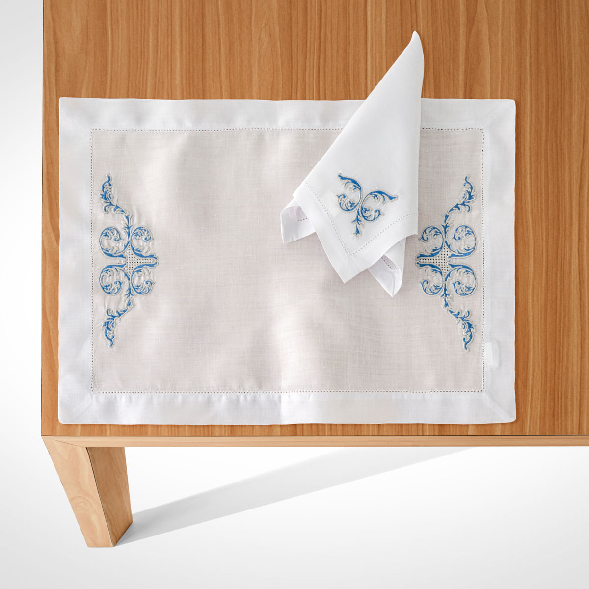 02 06 0058 Jg Americano Castle Rami Azul.jpg